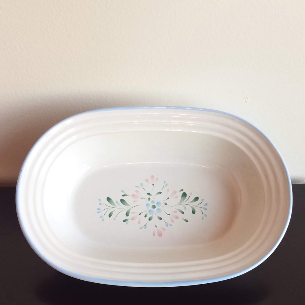 Fascino by Yamaka Stoneware Oval Vegetable Bowl